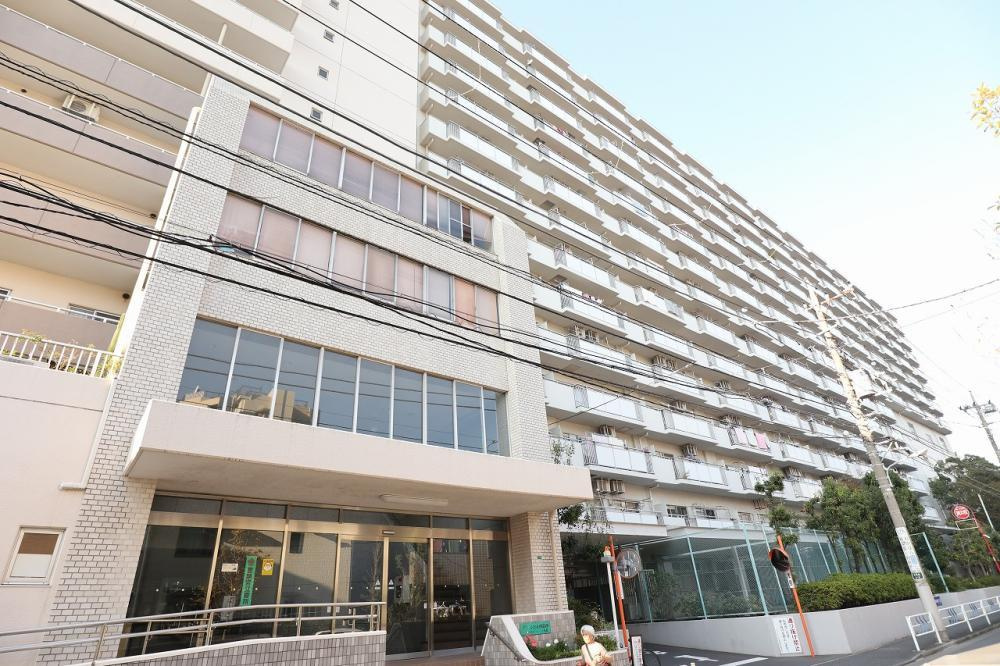 グリーンヒル西葛西　1号館　3階　リ　ノベーションの外観