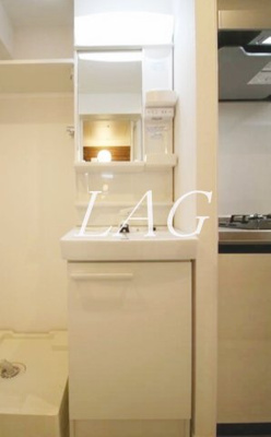 【独立洗面台】 | エクセラン南千住 | 独立洗面台になります。