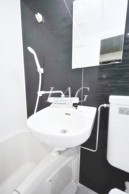 【洗面所】 | ウエストインパート１８ | 洗面台です。