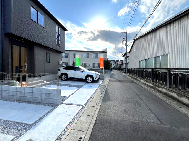 入間市下藤沢の前面道路含む現地写真