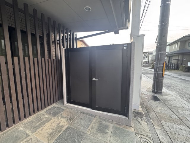 雅長岡京のその他共用部分|敷地内ゴミ置き場