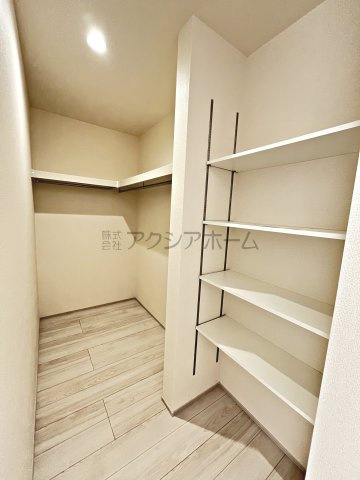 所沢市東狭山ケ丘1丁目・全1棟　新築一戸建　～駅徒歩3分～の寝室|2F洋室7.5帖ウォークインクローゼット