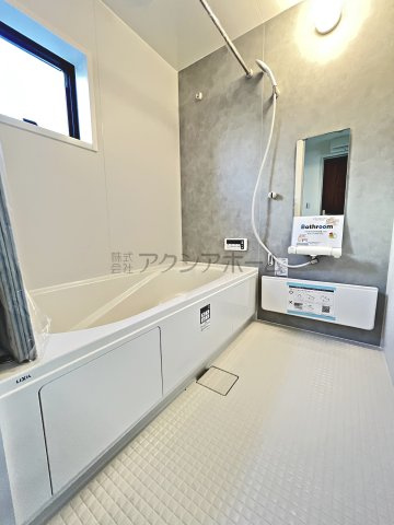 所沢市東狭山ケ丘1丁目・全1棟　新築一戸建　～駅徒歩3分～の浴室|1坪タイプのユニットバス