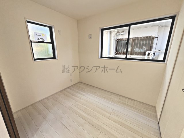 所沢市東狭山ケ丘1丁目・全1棟　新築一戸建　～駅徒歩3分～の洋室|1F洋室3.75帖