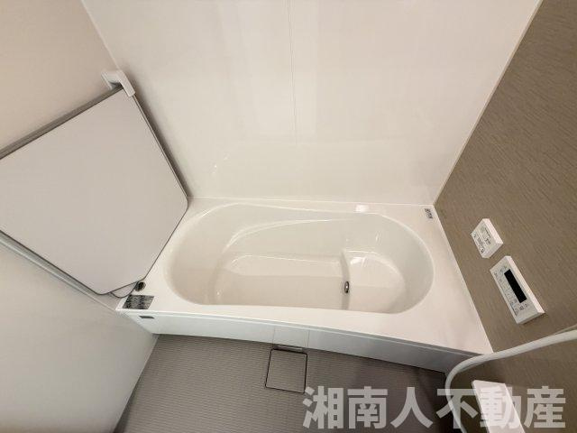 藤沢市辻堂元町５丁目３２４６新築戸建ての浴室|落ち着いた空間のお風呂です