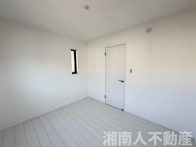 藤沢市辻堂元町５丁目３２４６新築戸建ての洋室|広々とした洋室です