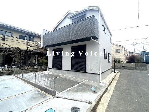 【外観】 | 【仲介手数料０円】茅ヶ崎市円蔵2期　新築一戸建て　5号棟　全5棟 | 5号棟　茅ヶ崎市円蔵2期　新築一戸建て　全5棟