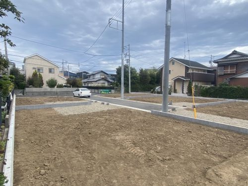 【前面道路含む現地写真】 | 【仲介手数料０円】茅ヶ崎市円蔵2期　新築一戸建て　全5棟 | 茅ヶ崎市円蔵2期　新築一戸建て　全5棟