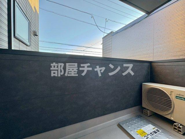 Cherim 本陣十王町 Southのバルコニー