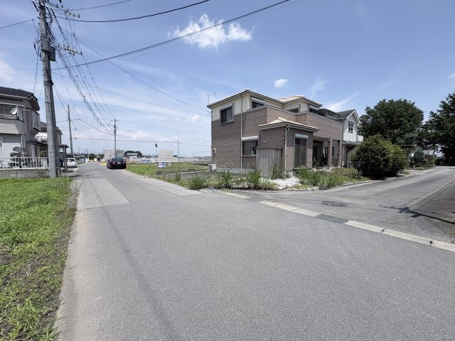 【前面道路含む現地写真】 | 上里町大字神保原町　中古戸建