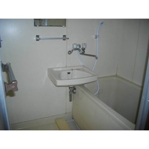 エレガンスハイツ金子の浴室