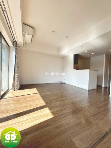 イニシア門前仲町の居間・リビング