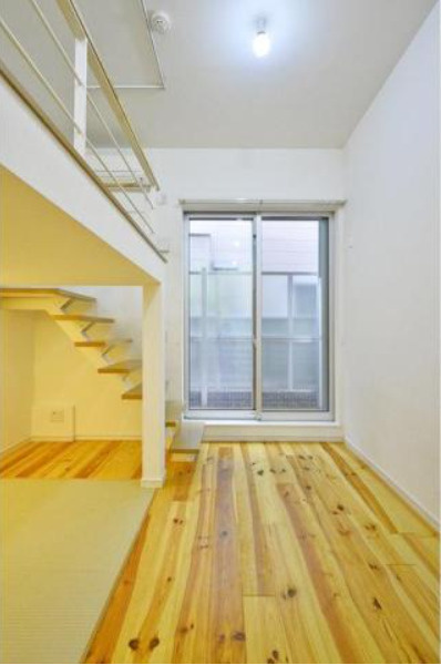 世田谷区北烏山３丁目のアパートの居間・リビング