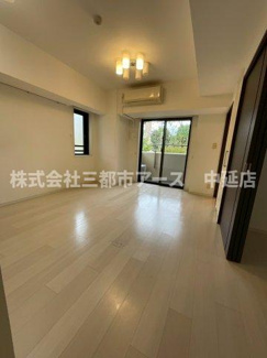 【居間・リビング】 | アトラス国領サウスタワーＨ棟 | アトラス国領サウスタワーＨ棟