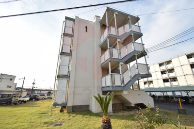 【外観】 | ビレッジハウス葛ノ葉1号棟