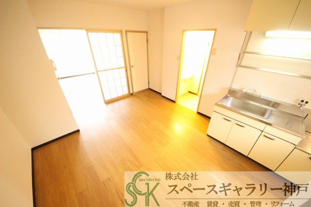 アメニティハウスの居間・リビング|※お部屋により仕様が異なる場合があります※