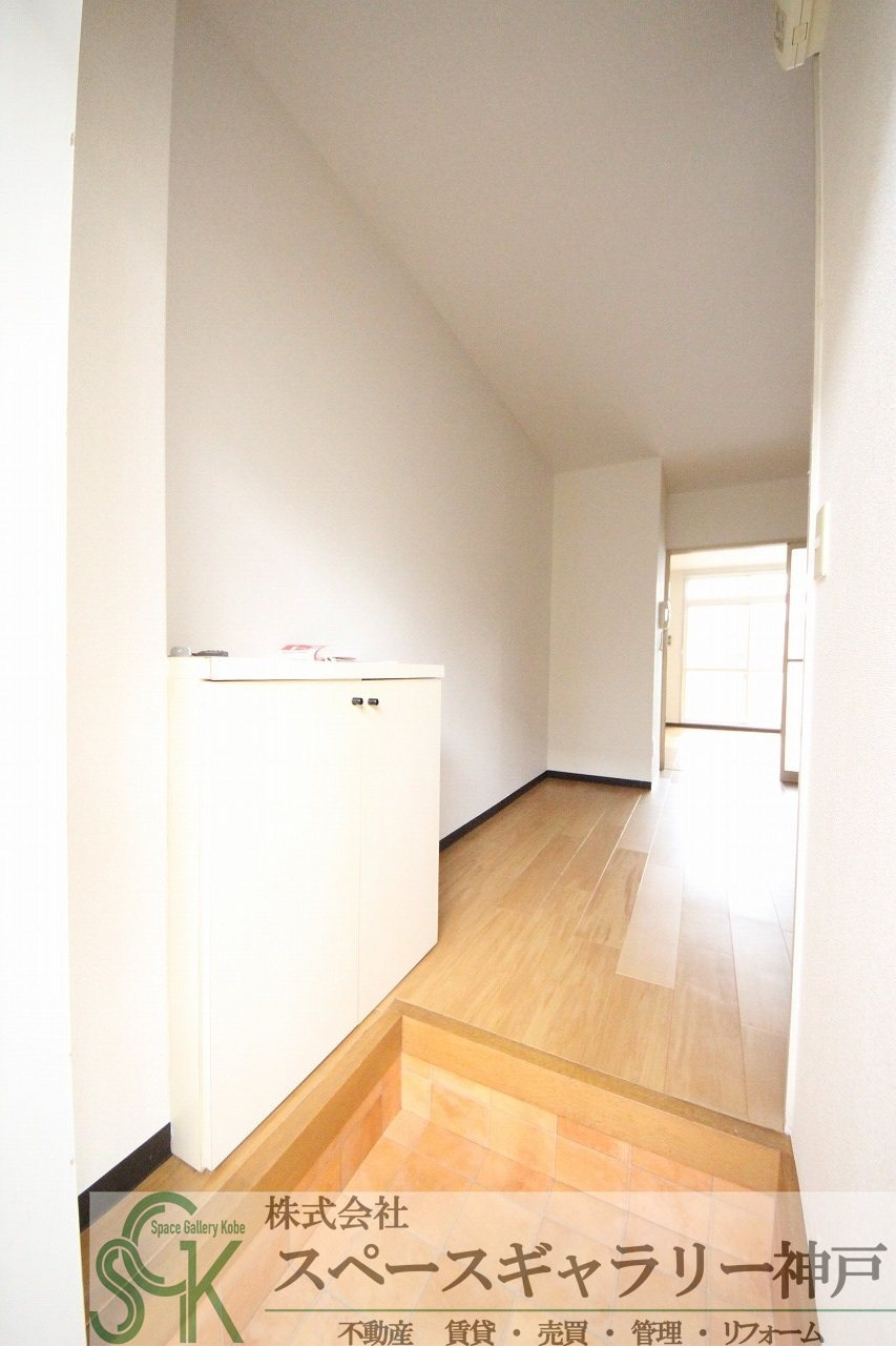 アメニティハウスの玄関|※お部屋により仕様が異なる場合があります※