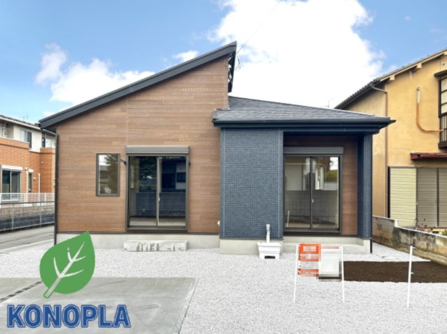 【新築戸建】前橋市下新田町の外観|■外観｜土日のご見学はもちろん、平日・夜間のご案内も大歓迎です♪「今から見たい」や「仕事終わりに見たい」にもご対応できますのでお気軽にお問い合わせください♪