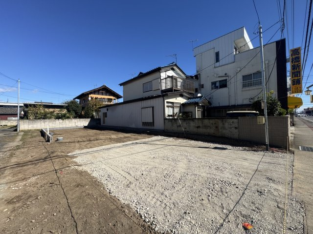 新築　高崎市倉賀野町　Blooming　Garden　１号棟の駐車場|現地写真　駐車スペースは並列3台分可能です！
