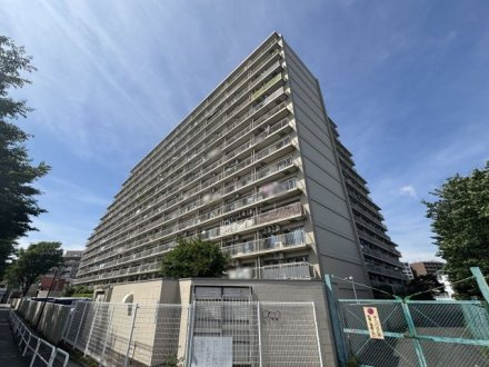 落合パークファミリアの外観|新規リノベーションマンションにつき快適に新生活をスタートできます