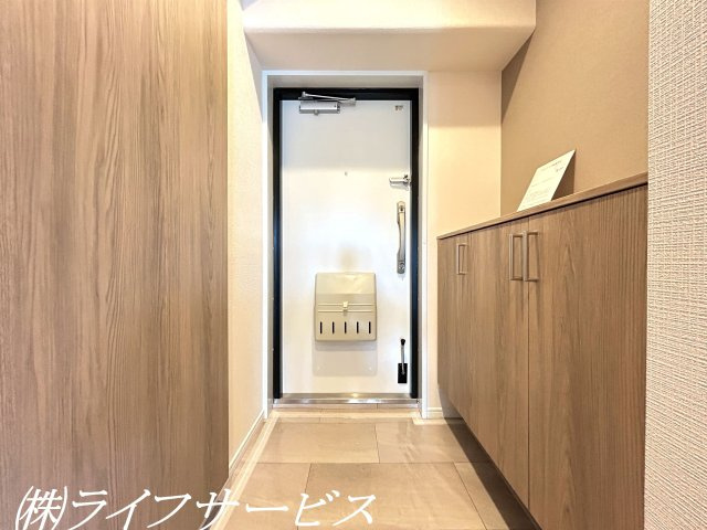【玄関】 | シャルム野中南公園 | 玄関/シューズボックス有