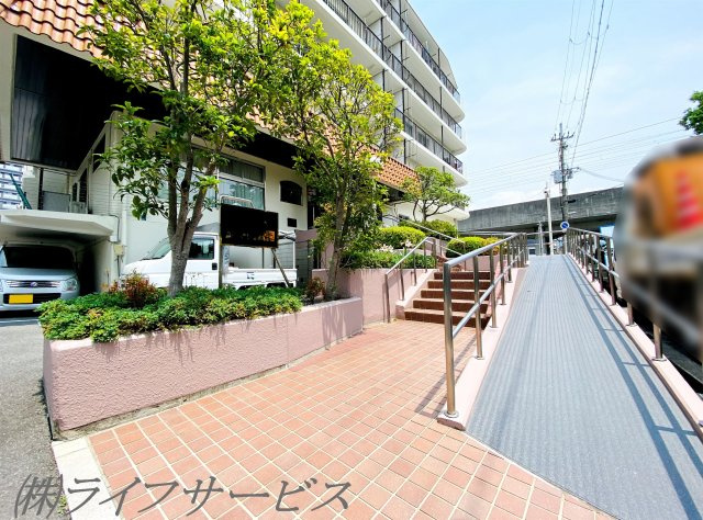 【エントランス】 | シャルム野中南公園 | エントランス
