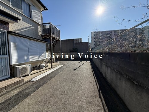 【居間・リビング】 | 【仲介手数料０円】相模原市中央区淵野辺2丁目　新築一戸建て | 相模原市中央区淵野辺2丁目　新築一戸建て