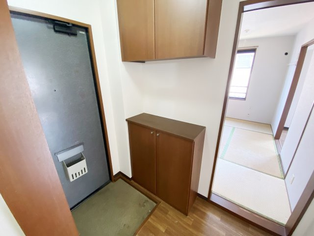 ルミエール（松本）の玄関