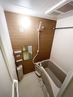 【浴室】 | リーヴェルポート横浜西口Carna | 浴室乾燥機完備♪