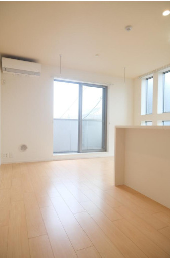 中野区野方１丁目の賃貸マンションの居間・リビング