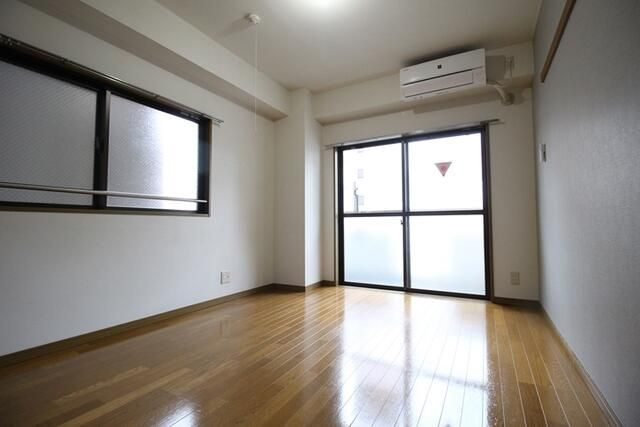 クレール西尾久の居間・リビング