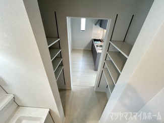 【収納】 | COLORS