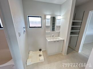 【洗面所】 | COLORS