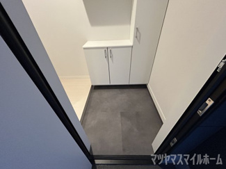 【玄関】 | COLORS