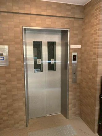 ライオンズマンション西高島平溝下公園壱番館のその他|エレベーター