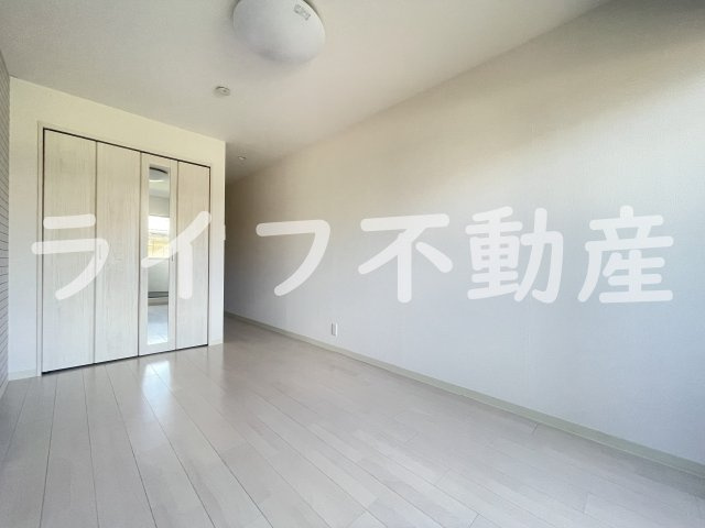 クリエオーレ近江堂の居間・リビング|ゆったりとしたリビングです