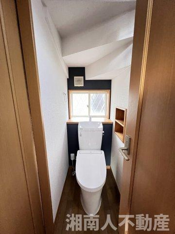 藤沢市西俣野３９３－１１戸建てのトイレ|コンパクトで使いやすいトイレです