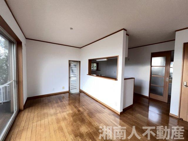 藤沢市西俣野３９３－１１戸建ての居間・リビング|使いやすいリビングです