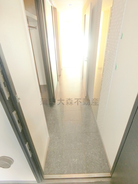 セレニティ久が原の玄関