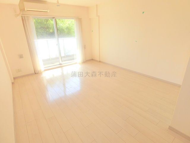 セレニティ久が原の居間・リビング