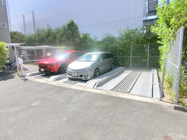 セレニティ久が原の駐車場|敷地内機械式駐車場　空き状況等詳細はお問合せください。