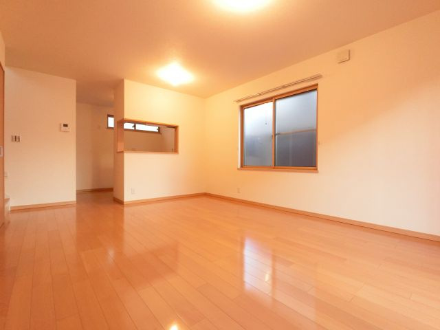 【居間・リビング】