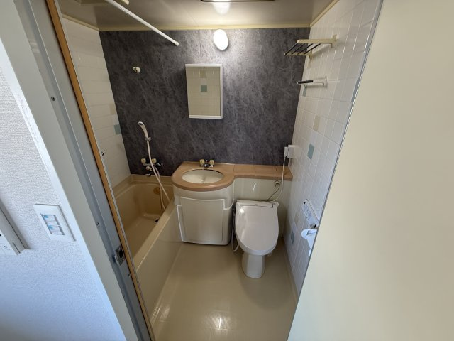 777オオグシの浴室