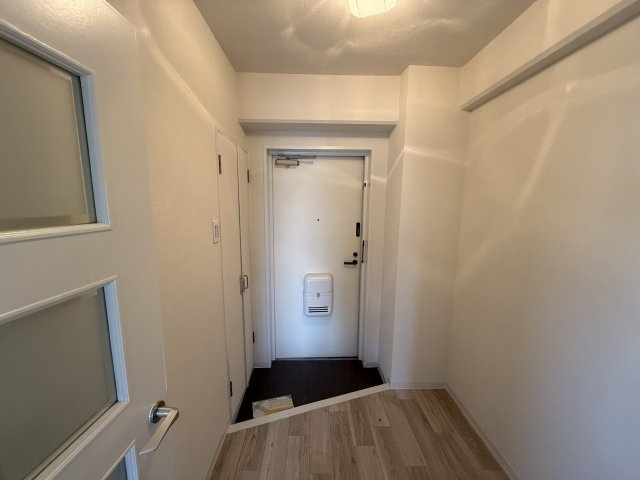 777オオグシの玄関