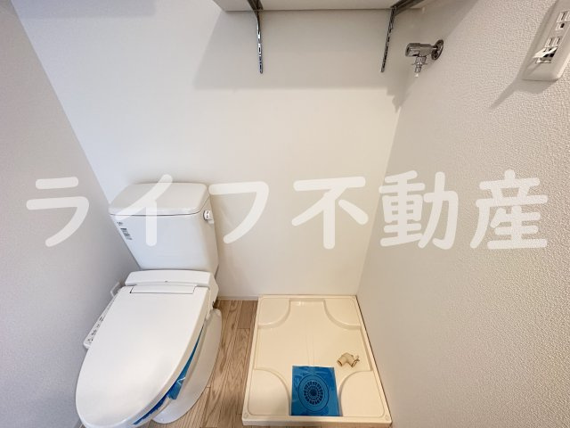 TLRレジデンス高井田の洗面所|脱衣スペースもあります