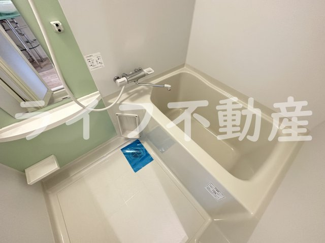 TLRレジデンス高井田の浴室|お風呂です