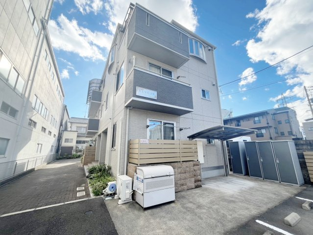 リヴェールの外観