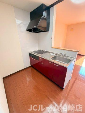 柏崎市関町のアパートのキッチン