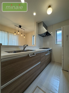 【キッチン】 | 築浅　スタバ10分　コンビニ5分　スーパー8分　長沼町 | 販売現地