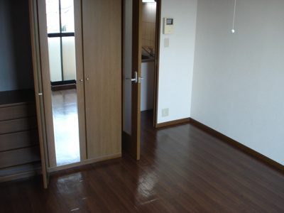 【内装】 | アイリスハイム | 洋室